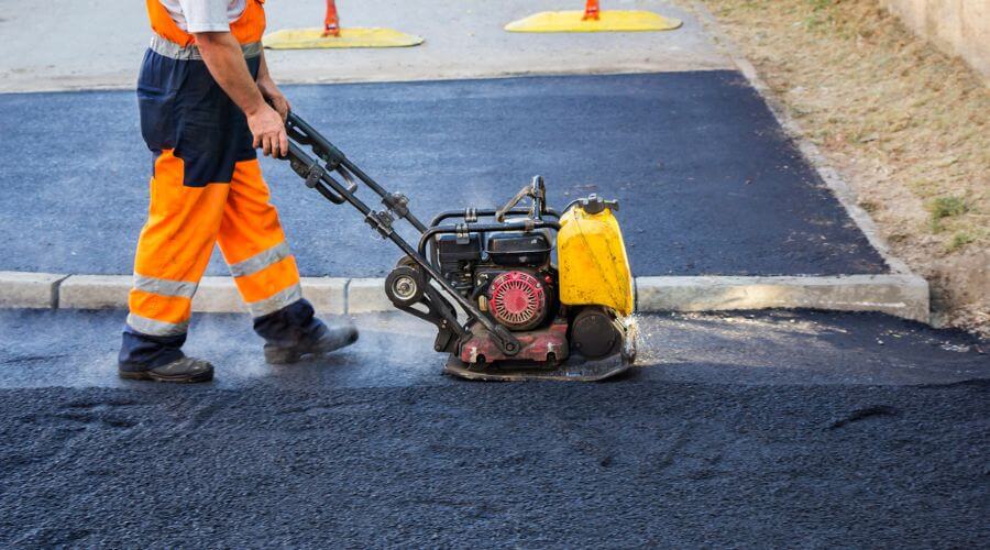 Professional gutter cleaning in Kimper, KY